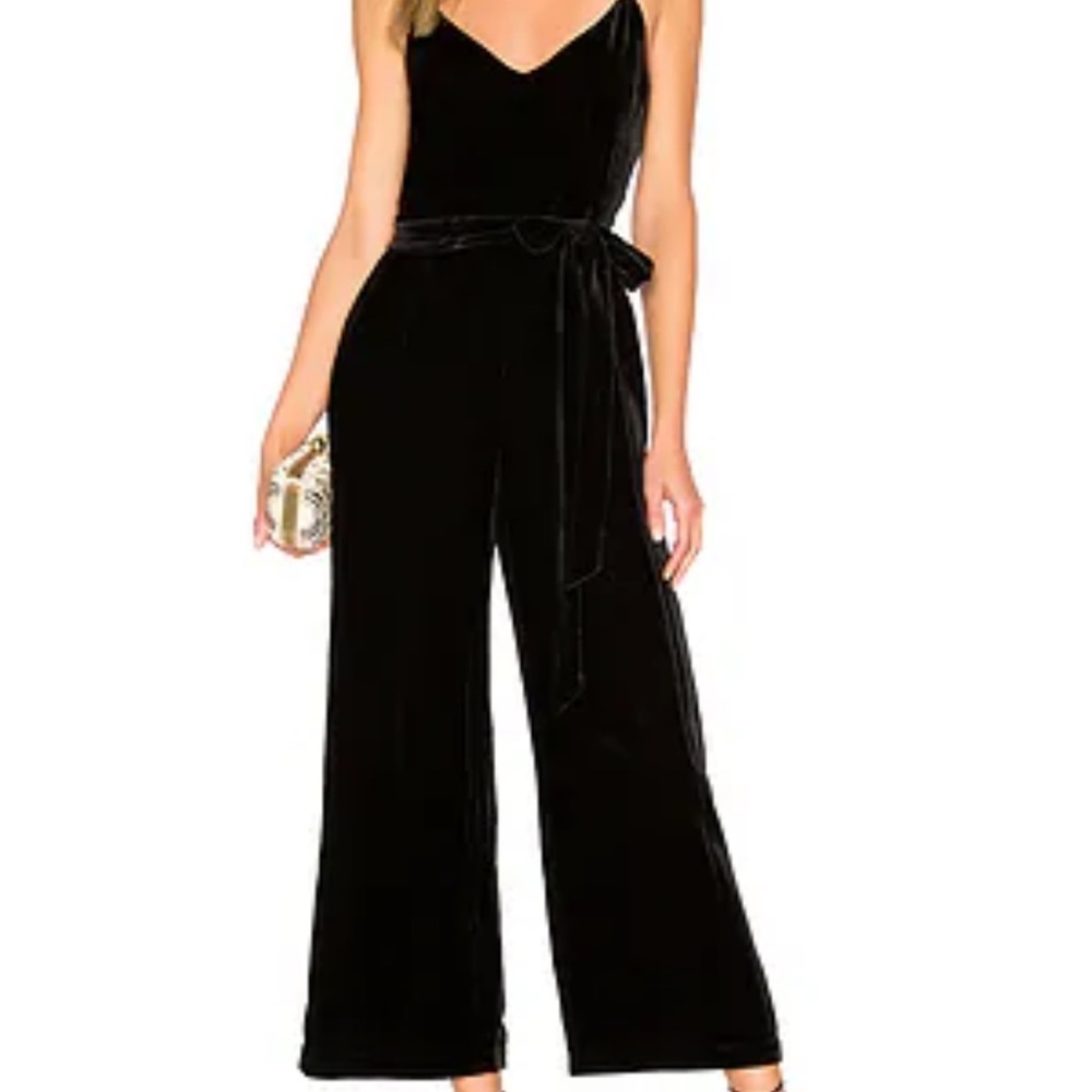 L'AGENCE Jaelyn Velvet Camisole Jumpsuit in Black Sz 6 - Picture 2 of 10